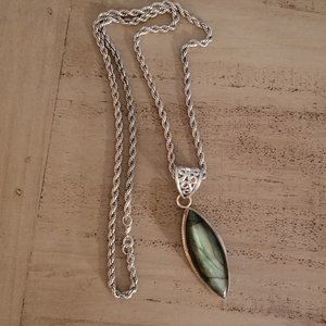 Sterling Silver Green Labrodorite Pendant on Sterling Rope Chain Necklace